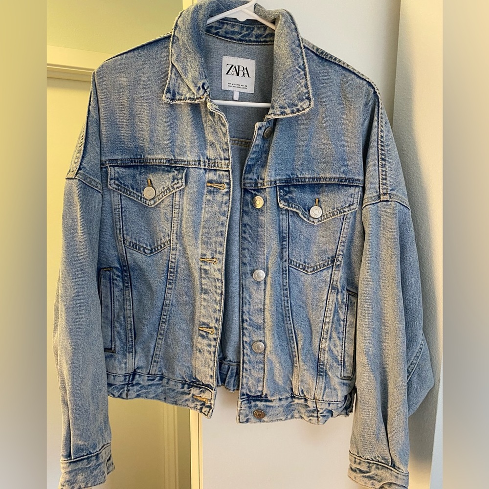 Women’s denim jacket